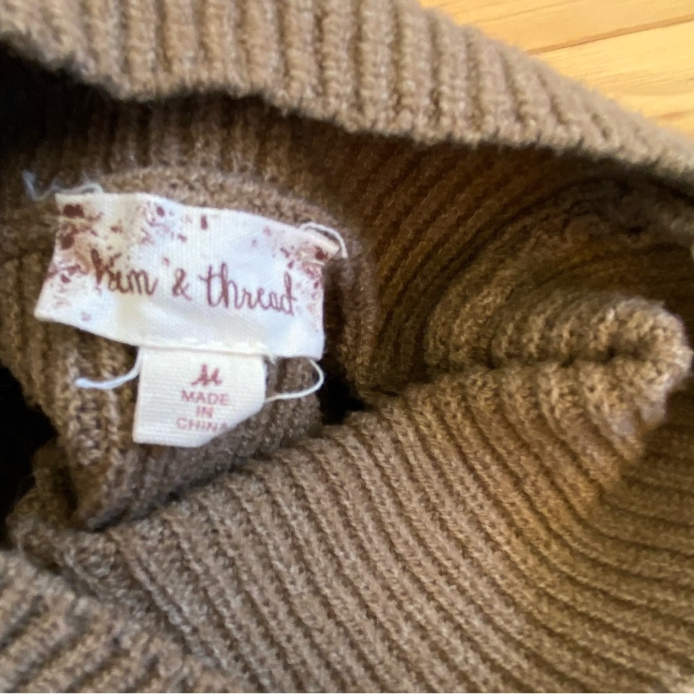 Brown Hem & Thread Ribbed Turtleneck Sweater with Puffy Sleeve M - Picture 3 of 7